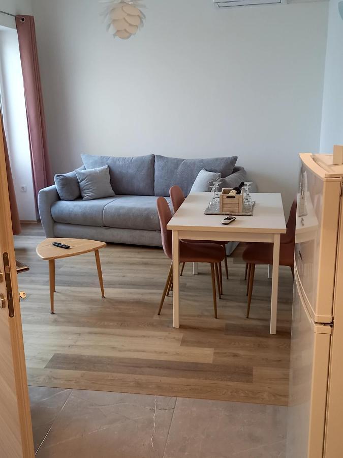 נובי ווינודולסקי Apartment Lea Mataija מראה חיצוני תמונה