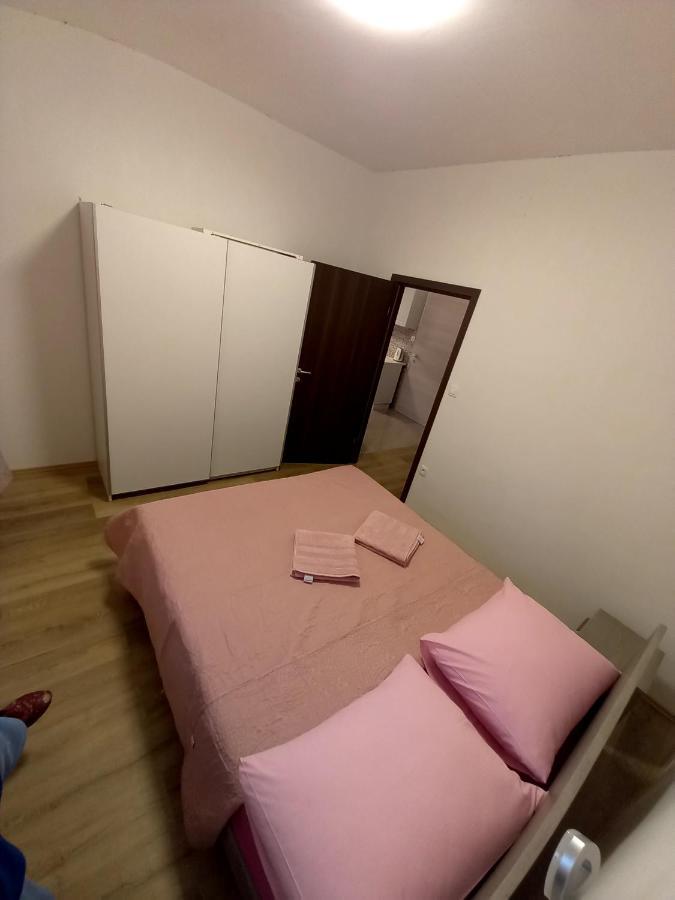נובי ווינודולסקי Apartment Lea Mataija מראה חיצוני תמונה