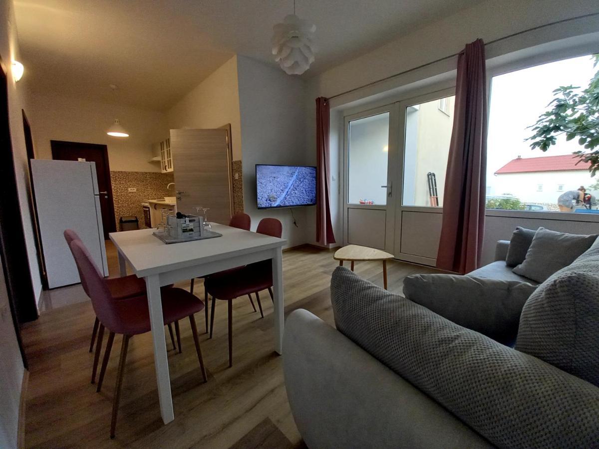 נובי ווינודולסקי Apartment Lea Mataija מראה חיצוני תמונה