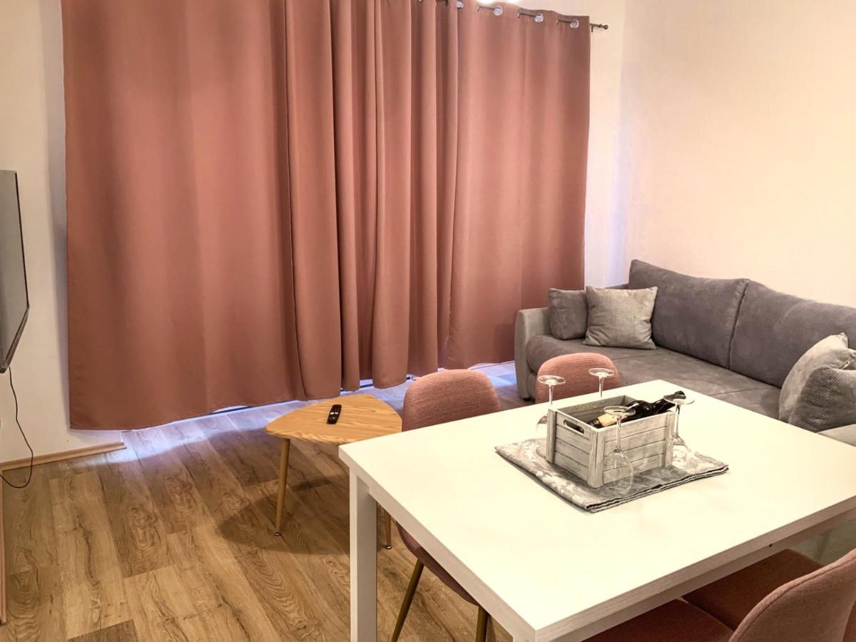 נובי ווינודולסקי Apartment Lea Mataija מראה חיצוני תמונה
